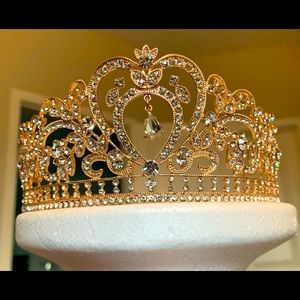 Adult tiara 👸🏾